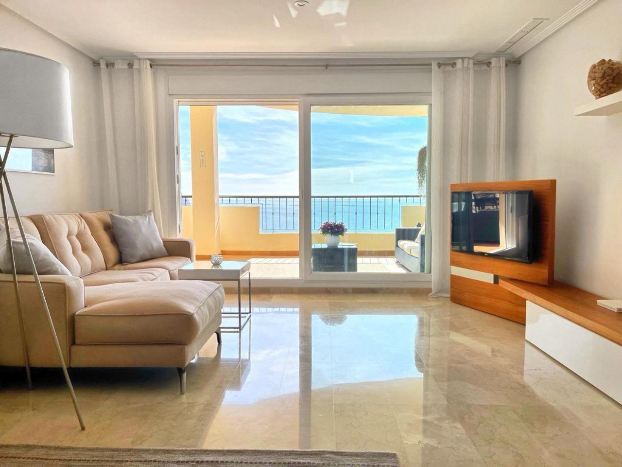 Apartamento En Mascarat Beach, Urb Oasis Beach 1 Apartment Алтеа Екстериор снимка